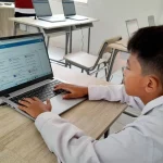 Fasilitas Laptop Transformasi Digital Sekolah Rakyat Blora: Semua Siswa Dapat