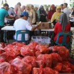 Nasi Darurat Karawang: Gerakan Mahasiswa Siapkan Bantuan Pokok di Tengah Krisis Ekonomi