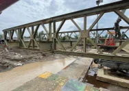 Progres 50% Jembatan Garuda di Hulu Sungai Tengah Dipercepat Berkat Kolaborasi TNI dan Warga