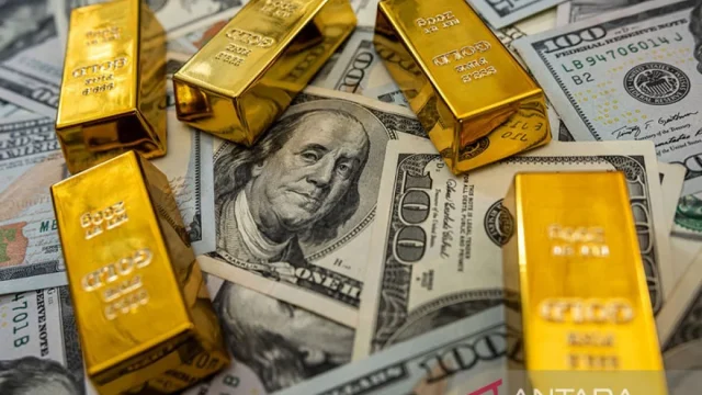 Emas Menguat di Tengah Pelemahan Dolar dan Ketegangan Geopolitik