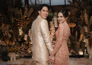 Intip Resepsi Kedua El Rumi dan Syifa Hadju di Bali: Momen Romantis di Pantai Sunset