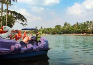 Nikmati Liburan Long Weekend dengan Wahana Bebek-bebekan di Setu Babakan