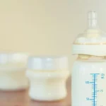 Panduan Keamanan: Berapa Lama Susu Formula Bertahan Setelah Diseduh?