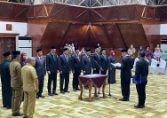 Pemerintah Aceh Melantik 165 Pejabat Baru, Tarmidhi dan Andri Novidar Mendapat Jabatan Strategis