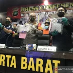 Penganiayaan Saksi Sidang di Palmerah: Wanita Dikejar Kamera CCTV, Polisi Respon Cepat