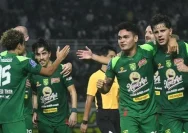Persebaya Surabaya Mati-matian Lawan Semen Padang: Laga Penentu Bernardo Tavares