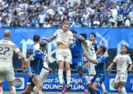 Persib Bandung Terancam Ketinggalan Gelar! PSM Makassar Menjadi Penentu Nasib Perebutan Juara