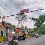 Polemik Pemasangan Portal Jalan di Desa Krikilan: Pemdes Siap Tanggapi Keluhan Warga