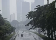 Prakiraan Cuaca Hari Ini: Jakarta Hujan Ringan, Makkah Panas Terik Jelang Puncak Haji