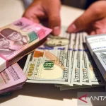 Rupiah Melemah ke Rp17.700 per Dolar AS pada 19 Mei 2026