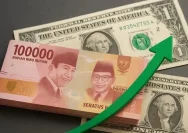 Rupiah Tertekan, Dolar AS Menguat dalam Perdagangan Hari Ini