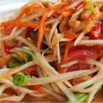 Tota Bawa Somtam Ori Menjadi Primadona Kuliner Thailand di Kudus