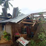 Angin Puting Beliung Melanda HST, 12 Rumah Warga Rusak