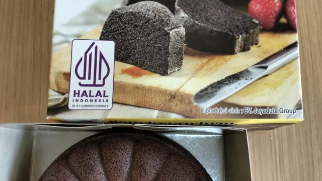 Bolu Ketan Hitam di Jepara, Makanan Enak dengan Harga Terjangkau