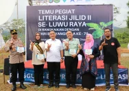 Bupati Irwan Membuka Sosialisasi Literasi Masyarakat di Luwu Timur