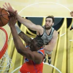 Luke Kornet: Pemain NBA yang Mengubah Sejarah dengan Block Game 7