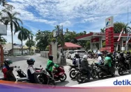 Pertamax Mendadak Meningkat, Masyarakat Banjarmasin Merasa Beban