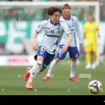 Tokyo Verdy dan Gamba Osaka Bertanding dalam J1 100 Year Vision League