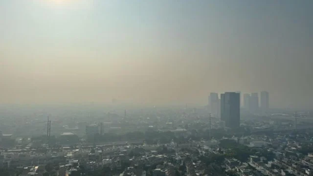 Udara Jakarta Terus Meningkatkan Risiko Kesehatan, Gunakan Masker dan Kurangi Aktivitas Luar Ruangan
