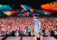 Chaos di Panggung Coachella: Billie Eilish Coachella Hampir Jatuh Saat Dipanggil Justin Bieber