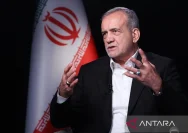 Diplomasi Islamabad: Rahasia di Balik Telepon Sharif dengan Presiden Iran