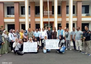 Empat Terdakwa Kasus Tongtek Maut Talun Dihukum 3 Tahun, Keluarga Korban Geram di PN Pati