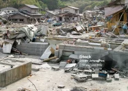 Gempa bumi Jepang 7,7 mengguncang Sanriku, tsunami mengancam, evakuasi massal dan waspada gempa susulan