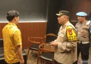 Kades Pakel Sampurno Selamat Dikeroyok 15 Orang, Tetap Berdiri Meski Dibacok