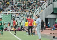 Kemarahan Bajol Ijo: Persebaya Protes Wasit dan VAR Usai Kalah 1-2 dari Madura United
