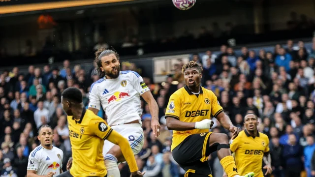 Leeds vs Wolves: Kemenangan 3-0 yang Membawa Leeds Selangkah Lebih Dekat ke Keamanan Premier League