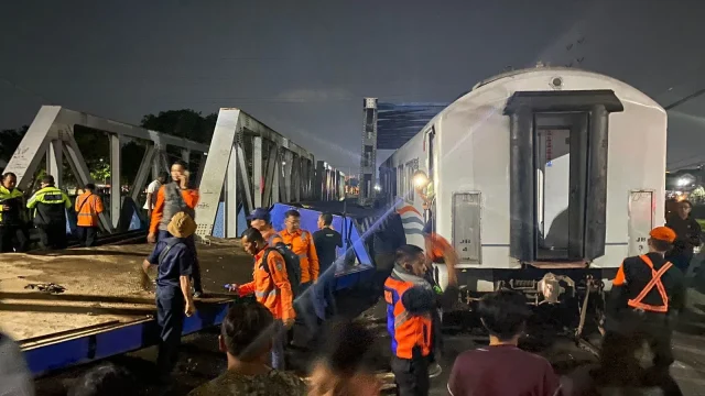 Pemprov DKI Jakarta Dukung Keluarga Guru Nurlaela Pasca Tabrakan Kereta Api di Cikarang