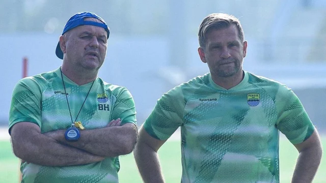 Bojan Hodak Beralih Peran di Persib, Igor Tolic Resmi Jadi Pelatih Kepala