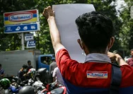 Buruh Indomaret Gelar Aksi Protes Menolak Penghapusan Upah Lembur di Hari Libur Nasional
