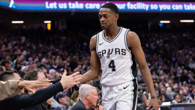 De’Aaron Fox Kembali Absen, Spurs Hadapi Tantangan Berat di Game 2 Melawan Thunder