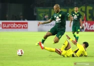 Derby Jatim: Persebaya Waspadai Ancaman Persik di Laga Penutup Musim