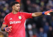 Emiliano Martínez: Pahlawan Aston Villa dan Gestur Menyentuh di Europa League
