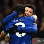Enzo Fernández Bawa Chelsea Menang Dramatis atas Tottenham dengan Gol dan Assist Gemilang