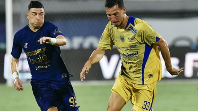 Hodak Dorong Persib Lebih Tajam Usai Gol Cepat Tak Cukup