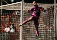 Maarten Paes Jadi Pahlawan Ajax Dalam Drama Adu Penalti Melawan Utrecht