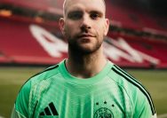 Maarten Paes: Kiper Timnas Indonesia yang Menjadi Pahlawan Ajax di Eropa