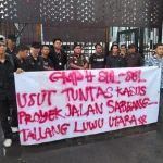 Mahasiswa Tantang Kapolda Sulsel Usut Tuntas Mafia BBM Subsidi