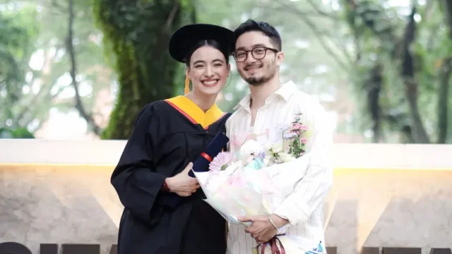 Mawar de Jongh Lulus Kuliah, Momen Manis Wisuda Ditemani Bryan Domani