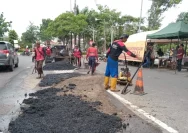 Pemkot Semarang Luncurkan Perbaikan Jalan Rusak di Semarang Barat dan Ngaliyan