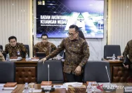 Prabowo Kenalkan Dony Oskaria dan Danantara: Mengelola Rp17.000 Triliun untuk Masa Depan Bangsa