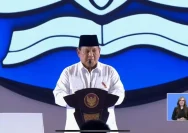 Presiden Prabowo Ungkap Alasan Gaji Guru di Indonesia Masih Rendah