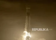 Roket SpaceX Falcon 9 Akan Menabrak Bulan: Ancaman Sampah Antariksa dan Implikasinya