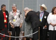 Seruan Aunty Lorraine: Pentingnya Dukungan bagi Penyintas Generasi yang Hilang di Australia