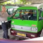 Angkot Ugal-Ugalan Buat Dua Bocah Usia 5 dan 3 Tahun Jadi Yatim Piatu