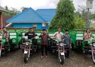Banjar Terima Bantuan Kendaraan Roda Tiga untuk Kelola Sampah