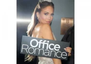 Jennifer Lopez Bongkar Rahasia Tubuh Idealnya di Usia 56 Tahun
